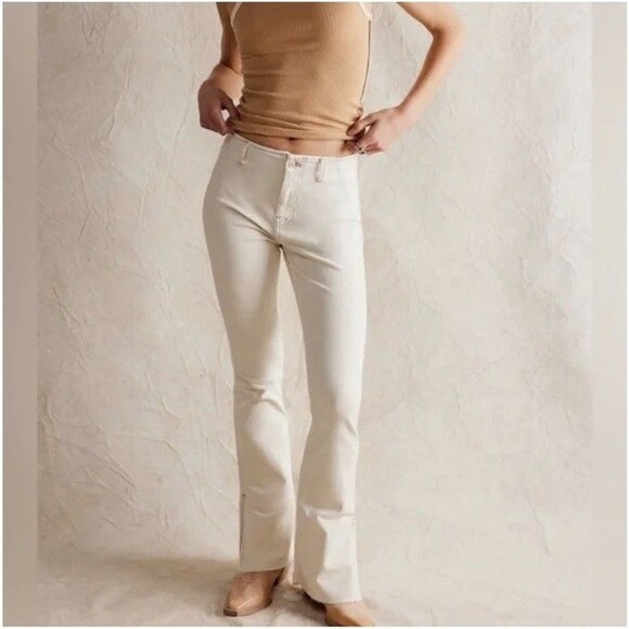 New FREE PEOPLE We The Free Level Up Slit Flare Jeans $98 SIZE 27 Bone - Picture 5 of 13